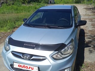 2011 Hyundai Solaris I, голубой, 650000 рублей, вид 2
