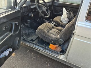 2010 Lada (ВАЗ) 2131 (4x4) 213105 I, серебристый, 400000 рублей, вид 4