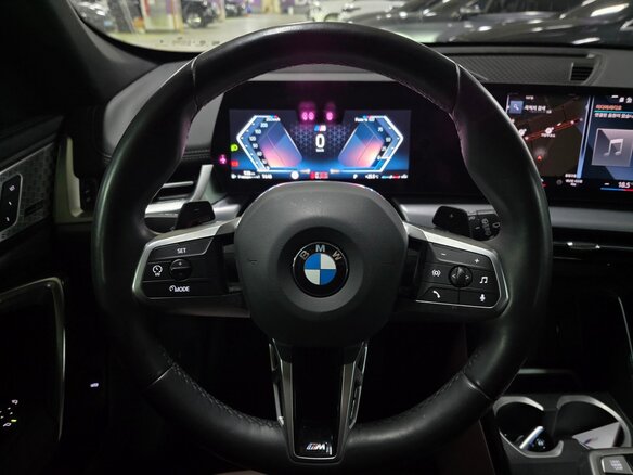 2023 BMW X1 18d sDrive III (U11/U12), чёрный, 4750000 рублей - вид 10