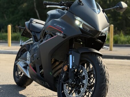2024 Honda CBR 650R, чёрный, 1100000 рублей, вид 4