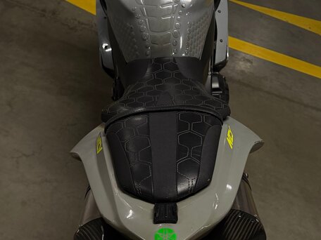 2007 Yamaha YZF-R1, серый, 595000 рублей, вид 5