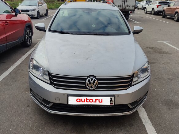 2013 Volkswagen Passat B7, серебристый, 1100000 рублей