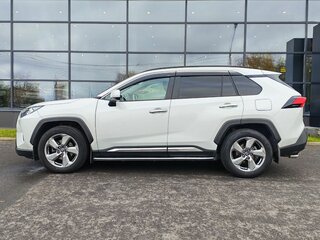 2020 Toyota RAV4 V (XA50), белый, 3150000 рублей, вид 3