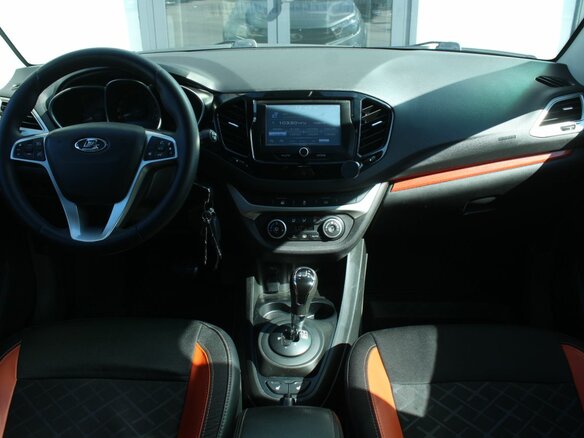2018 Lada (ВАЗ) Vesta SW Cross I, серый, 895000 рублей - вид 15