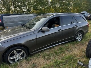 2009 Mercedes-Benz E-Класс 220 IV (W212, S212, C207), коричневый, 1480000 рублей, вид 2