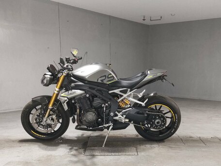 2022 Triumph Speed Triple, серый, 1380000 рублей, вид 5