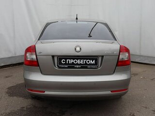 2010 Skoda Octavia II (A5) Рестайлинг, серый, 699000 рублей, вид 5