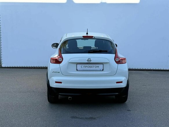 2011 Nissan Juke I, белый - вид 5