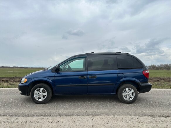 2002 Dodge Caravan 3-speed IV, зелёный, 550000 рублей - вид 5
