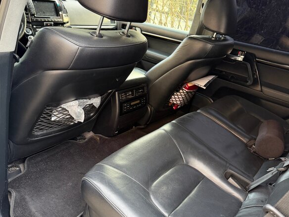 2015 Toyota Land Cruiser 200 Series Рестайлинг 1, зелёный, 4299000 рублей - вид 3