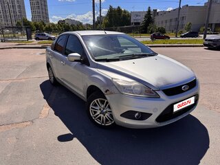 2008 Ford Focus II Рестайлинг, серебристый, 250000 рублей, вид 3