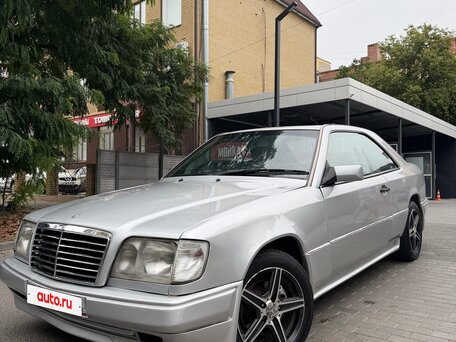 1989 Mercedes-Benz W124 230, серебристый, 495000 рублей, вид 1