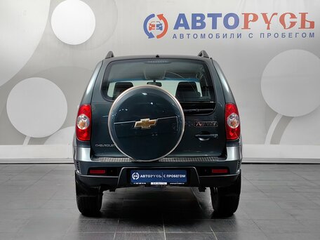 2016 Chevrolet Niva I Рестайлинг, зелёный, 808000 рублей, вид 4