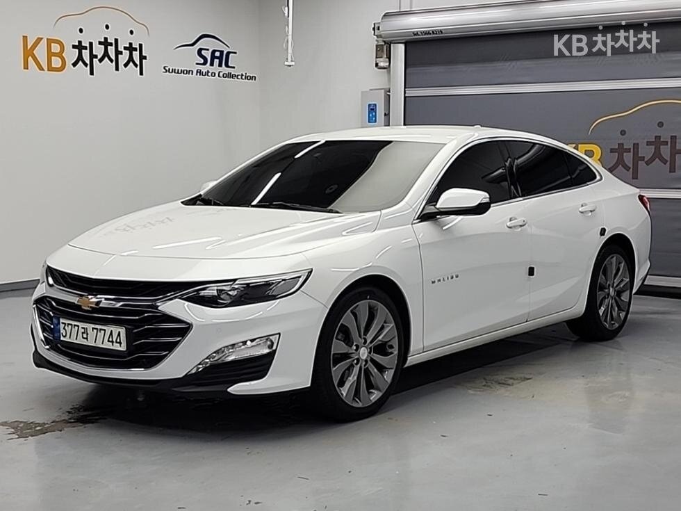 Открыть фотографии: Chevrolet Malibu IX Рестайлинг