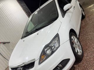2011 Ford Focus II Рестайлинг, белый, 590000 рублей, вид 3
