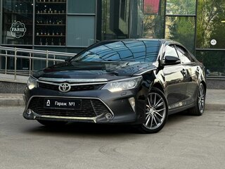2015 Toyota Camry VII (XV50) Рестайлинг, чёрный, 1475000 рублей, вид 3