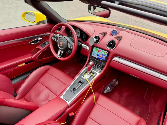2020 Porsche Boxster S IV 718 (982), жёлтый, 8700000 рублей - вид 12