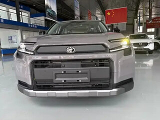 2026 Toyota RAV4 VI (XA60), белый, 4500000 рублей, вид 1