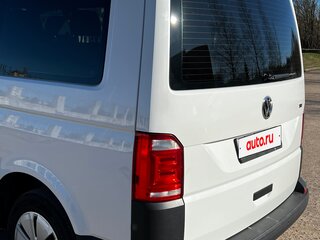 2017 Volkswagen Transporter, белый, 2520000 рублей, вид 4