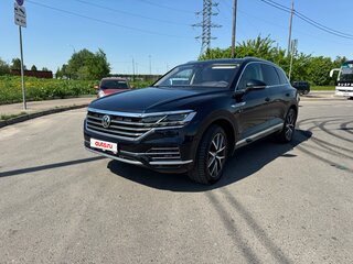 2020 Volkswagen Touareg III, синий, 5250000 рублей, вид 1