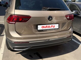 2020 Volkswagen Tiguan II Рестайлинг, коричневый, 2950000 рублей, вид 5