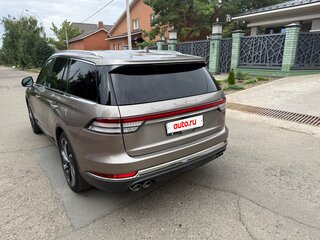 2020 Lincoln Aviator II, коричневый, 4200000 рублей, вид 4