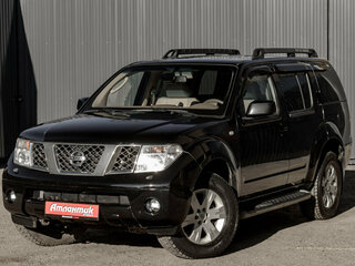 Nissan Pathfinder III