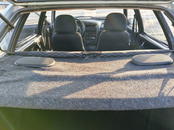 2004 Lada (ВАЗ) 2114, серебристый, 190000 рублей - вид 9