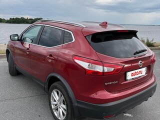 2017 Nissan Qashqai II, красный, 1370000 рублей, вид 4