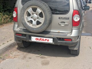 2012 Chevrolet Niva I Рестайлинг, серый, 450000 рублей, вид 3