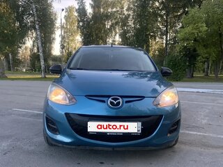 2013 Mazda 2 II Рестайлинг (DE2), голубой, 850000 рублей, вид 2