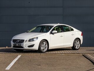 2012 Volvo S60 II, белый, 1295000 рублей, вид 1