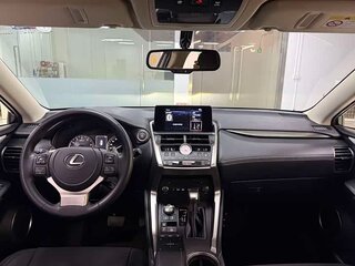 2020 Lexus NX 200 I Рестайлинг, белый, 2450000 рублей, вид 5