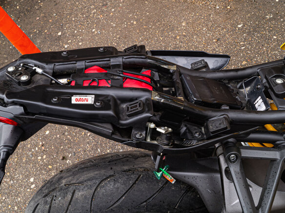 2018 Ducati Monster 821, жёлтый, 821000 рублей - вид 10