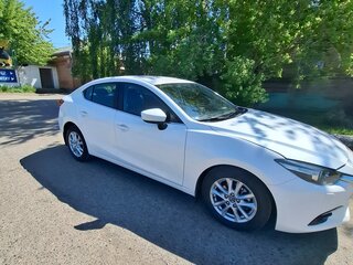 2018 Mazda 3 III (BM) Рестайлинг, белый, 1500000 рублей, вид 2