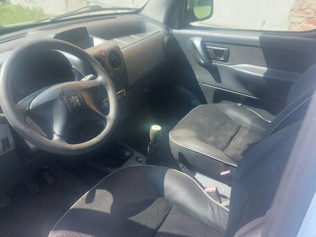2003 Peugeot Partner I Рестайлинг, серый, 160000 рублей, вид 3