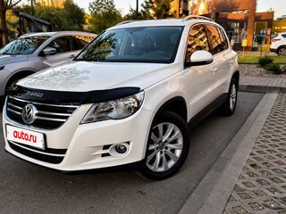 2010 Volkswagen Tiguan I, белый, 1250000 рублей, вид 2