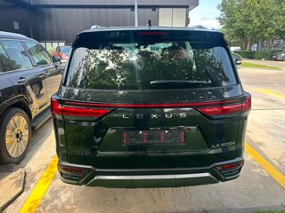 2026 Lexus LX 500d IV, чёрный, 17000000 рублей, вид 4