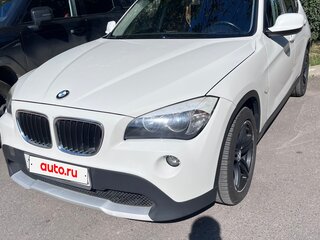 2011 BMW X1 18i I (E84), белый, 900000 рублей, вид 1