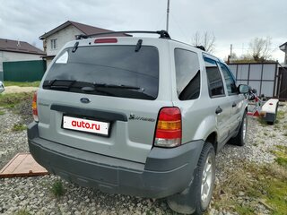 2005 Ford Escape I Рестайлинг, серебристый, 510000 рублей, вид 3