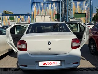 2021 Renault Logan II Рестайлинг, белый, 650000 рублей, вид 3
