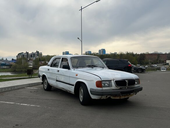 1999 ГАЗ 3110 «Волга», белый, 60000 рублей - вид 1