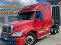 2003 Freightliner Columbia, красный, 1700000 рублей - вид 2