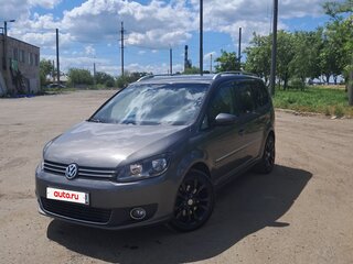 2014 Volkswagen Touran I Рестайлинг 2, серый, 1350000 рублей, вид 1