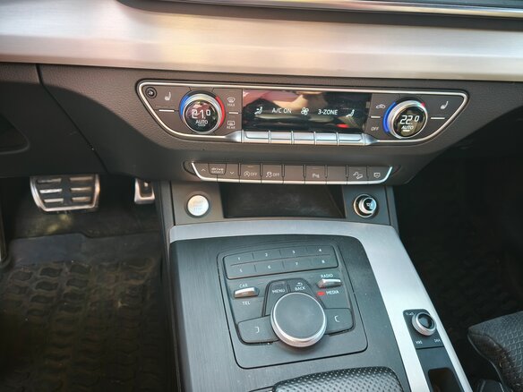 2019 Audi Q5 II (FY), красный, 3500000 рублей - вид 10