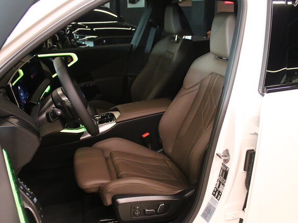 2026 BMW X3 20i xDrive IV (G45/G48), белый, 8950000 рублей - вид 5