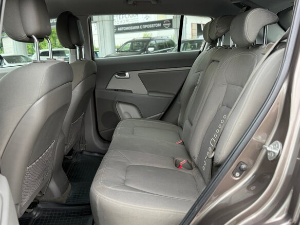 2011 Kia Sportage III, коричневый, 1235000 рублей - вид 12