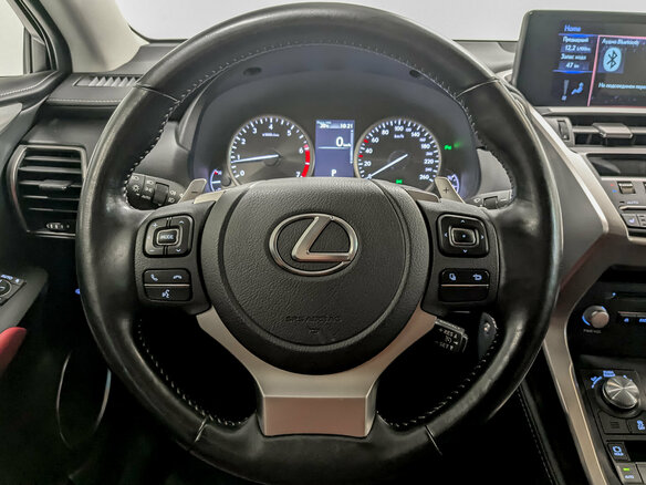 2021 Lexus NX 300 I Рестайлинг, серый, 3970000 рублей - вид 21