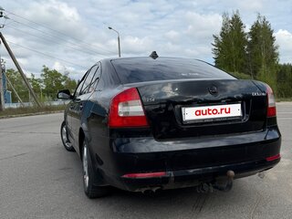 2011 Skoda Octavia II (A5) Рестайлинг, чёрный, 600000 рублей, вид 3