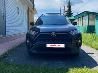 2018 Toyota RAV4 V (XA50), чёрный, 3385000 рублей, вид 1